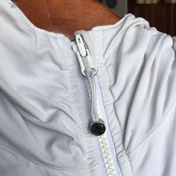 Lululemon Hoodie - Picture 8 of 8